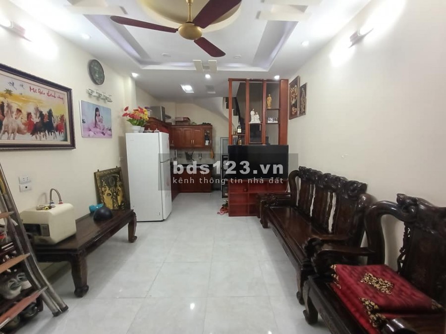 Bán nhà nguyên căn Đền Lừ, nhà thoáng sáng, giá bán 3.66 tỷ, diện tích sử dụng 48m2