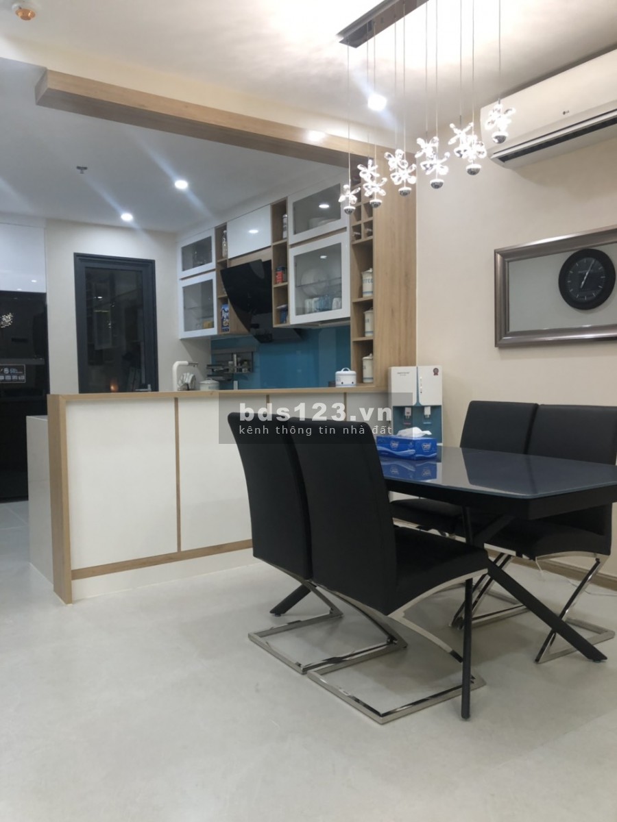 Bán Chung cư cao cấp View sông 3 phòng ngủ dt 86.33m2 đầy đủ nội thất cao cấp giá ưu đãi