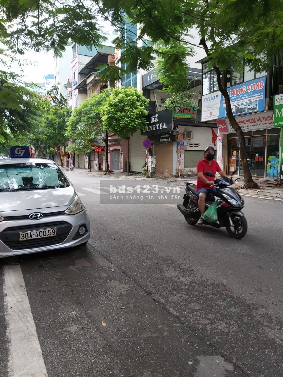 Bán nhà Lạc Trung Quận Hai Bà Trung 2 mặt thoáng nhà mới ở ngay dt 42m2, 5 tầng, gái 3.2 tỷ