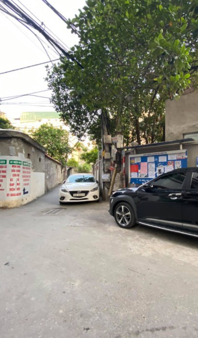 Chỉ 4.2 tỷ có nhà Mỹ Đình ô tô cách 7m, lô góc nội thất, dt 53m2, 3 tầng đúc, mặt tiền 4m