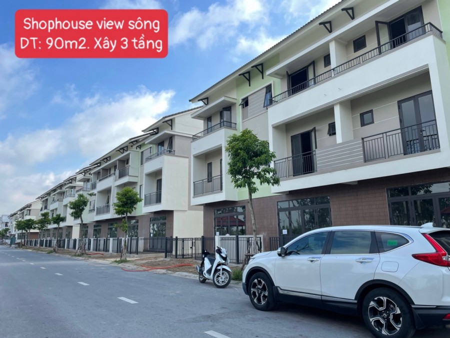 Chủ nhà cần vốn bán nhanh căn 90m2 hàng view sống cực hiếm, liên hệ 0944159883