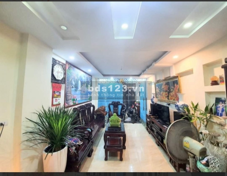 Nhà Siêu Đẹp Phú Đô, Gần Ô Tô Tránh, 35m2 giá 2 tỷ 750 triệu. LH 0968731244