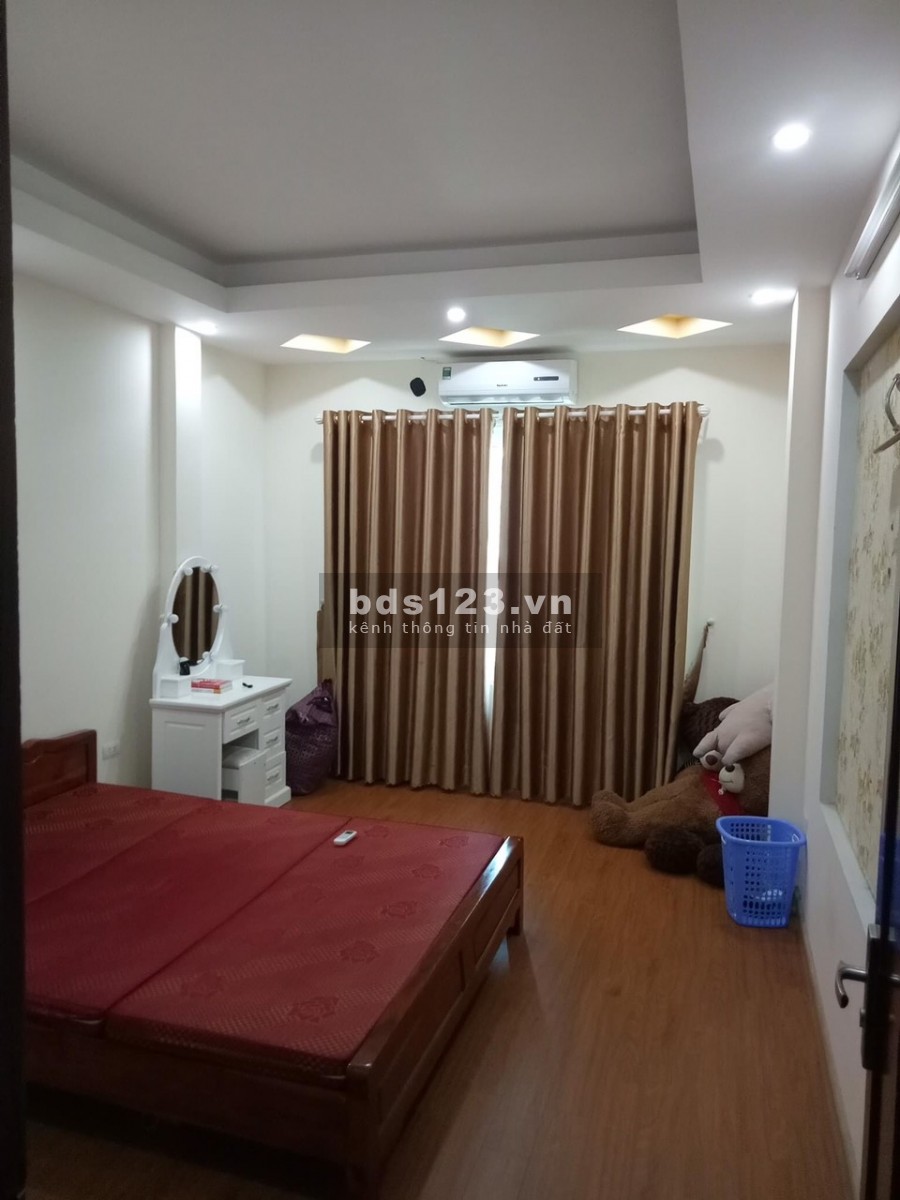 Bán nhà đẹp phố Yên Hòa 60m2 x 5 tầng, tặng nội thất, 6PN, Ngõ nông, gần phố, 5.5 tỷ
