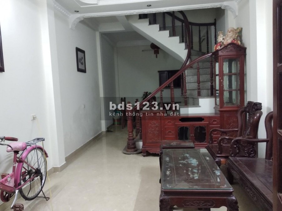 Bán nhà Tân Mai diện tích sử dụng 40m2, đúc kiên cố 4 tầng, giá chào 3,9 tỷ, hỗ trợ vay