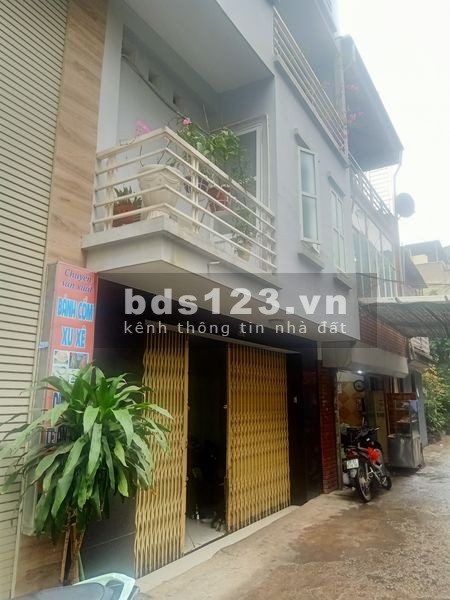 Chính chủ gửi bán nhà Phố Thái Hà 62m2, 3 tầng, mặt tiền 5m Vị trí đẹp, ô tô tránh KD Đa Dạng Giá TL
