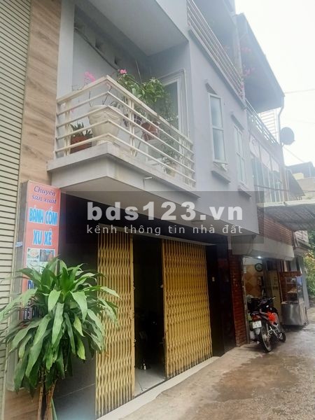 Chính chủ gửi bán nhà Phố Thái Hà 62m2, 3 tầng, mặt tiền 5m Vị trí đẹp, ô tô tránh KD Đa Dạng Giá TL