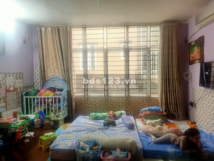 Chính chủ gửi bán nhà Phố Thái Hà 62m2, 3 tầng, mặt tiền 5m Vị trí đẹp, ô tô tránh KD Đa Dạng Giá TL