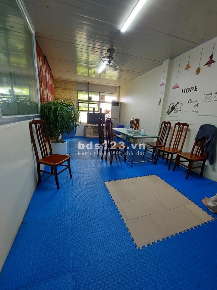 Bán nhà Lê Mật Long Biên dt 60m2 3 tầng hai mặt thoáng ô tô kinh doanh tốt, đúc kiên cố