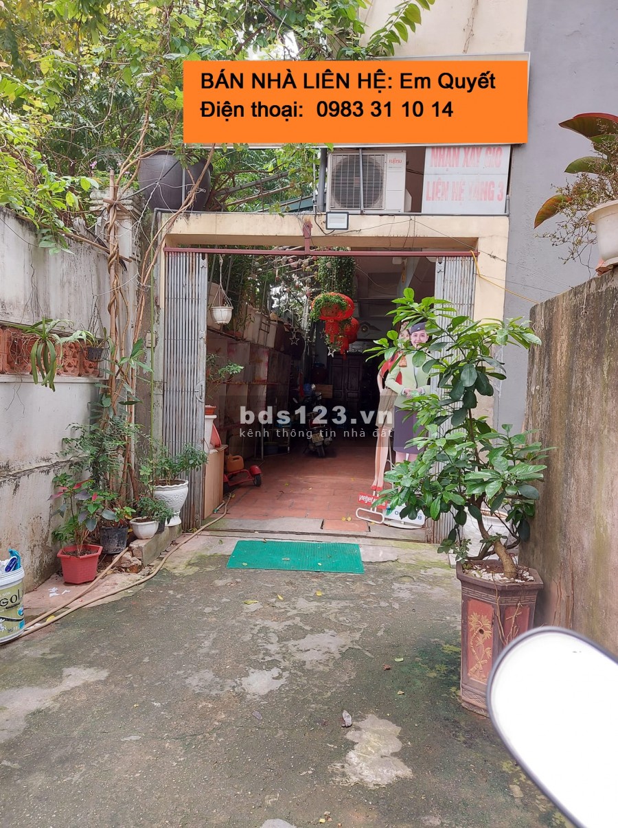 Bán nhà Lê Mật Long Biên dt 60m2 3 tầng hai mặt thoáng ô tô kinh doanh tốt, đúc kiên cố
