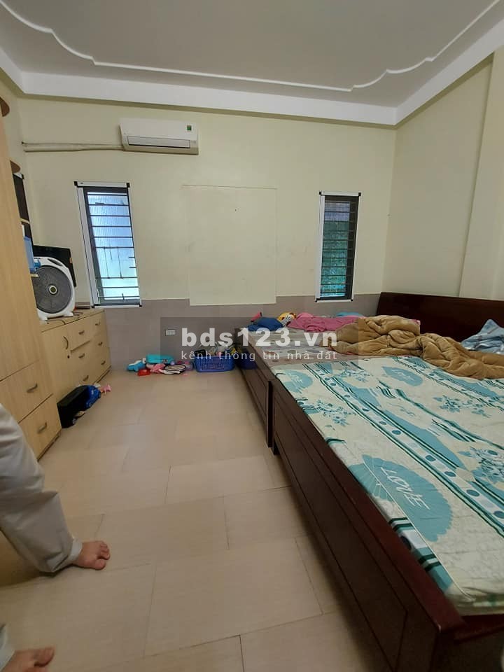 Bán nhà Lê Mật Long Biên dt 60m2 3 tầng hai mặt thoáng ô tô kinh doanh tốt, đúc kiên cố