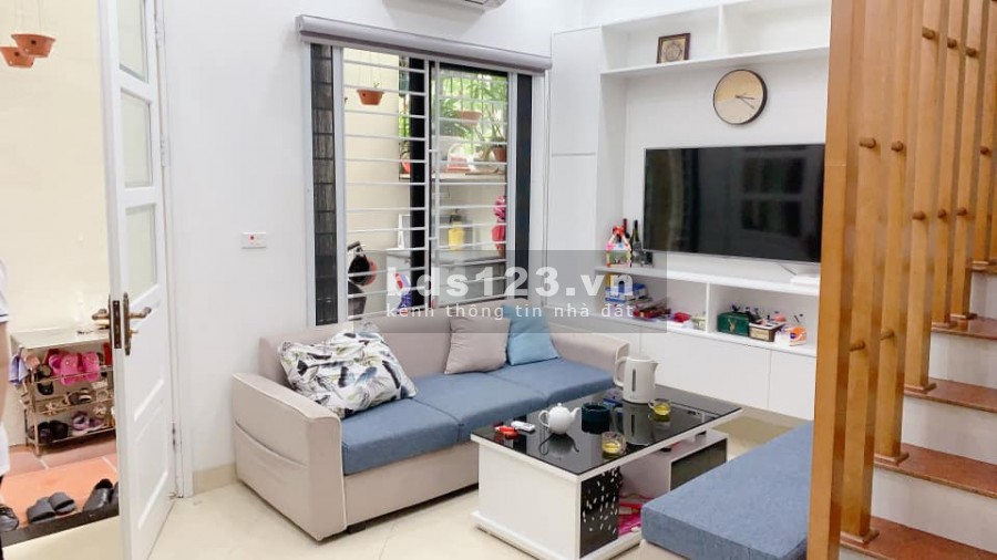 Phân lô Thanh Xuân đúc kiên cố 4 tầng diện tích sử dụng 31m2 ô tô giá bán 3.98 tỷ