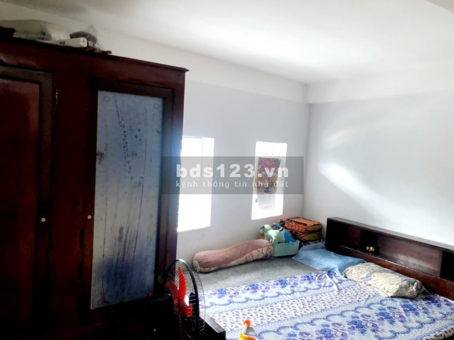 Nhà mặt tiền đường kinh doanh 12m. Cạnh KIA Trường Chinh giá bán 5,4 tỷ, bán giao ngay