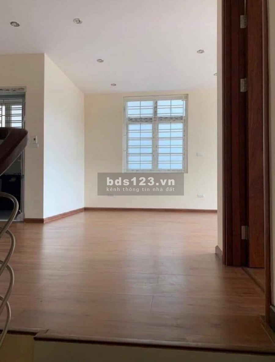 Bán nhà Trần Phú, diện tích 105m2, 5. tầng, măt tiền 6m kinh doanh thuận tiện giá bán 20 tỷ