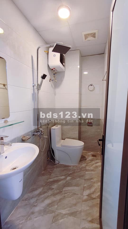 Bán nhà Lê Thanh Nghị, dòng tiền 30 trệu/tháng giá 4 tỷ hơn, sổ đỏ chính chủ, bàn giao ngay
