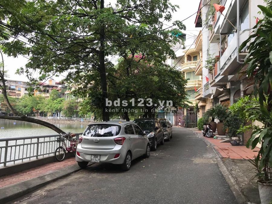Chính chủ cần bán nhà nguyên căn mặt phố Đặng Tiến Đông, Đống Đa, lh 0385273465