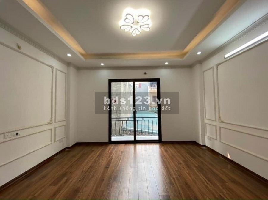 Duy nhất một căn ngõ o tô, Hoàng Mai 40m x 4T giá chỉ 3 tỷ 7 Lh: 0886644228