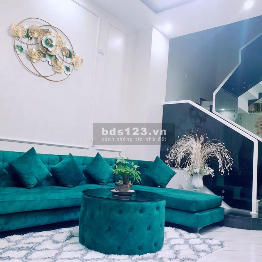Chính chủ bán nhà 40m x 5T phân lô Lâm Hạ, ô tô , ở luôn nhỉnh 4 tỷ 0888868583