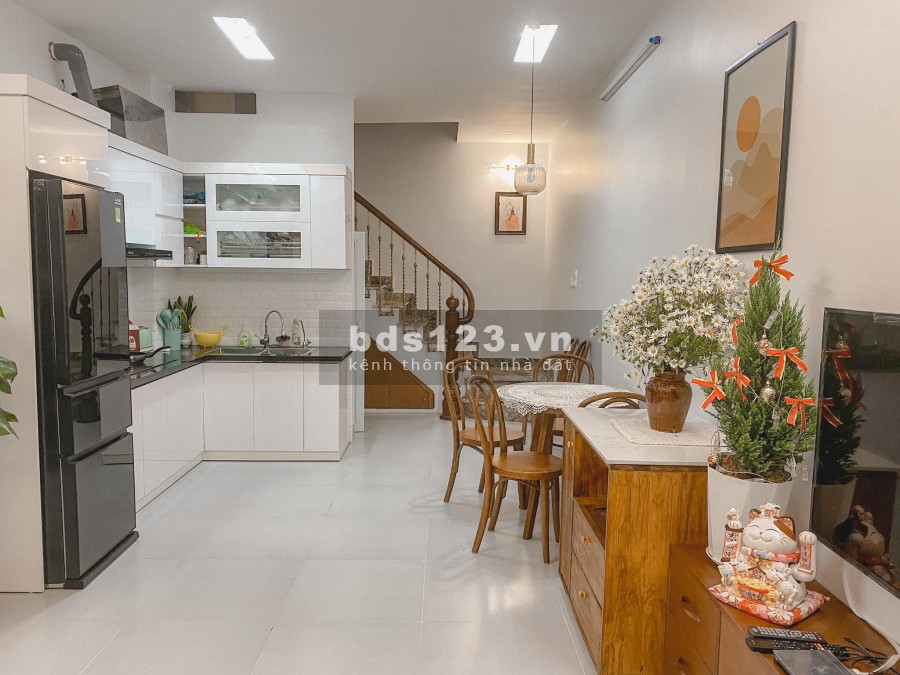 Bán nhà mới xây Nơ Trang Long Bình Thạnh giá tốt chỉ 3 tỷ 35 dọn vào ở ngay
