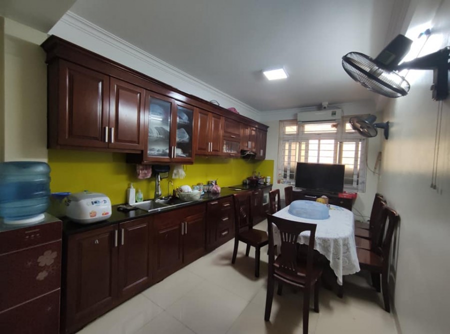 Hiếm Bán nhà đẹp Trương Định Hoàng Mai ôtô đỗ cửa MT rộng VP KD an sinh đỉnh chỉ 3.1 tỷ