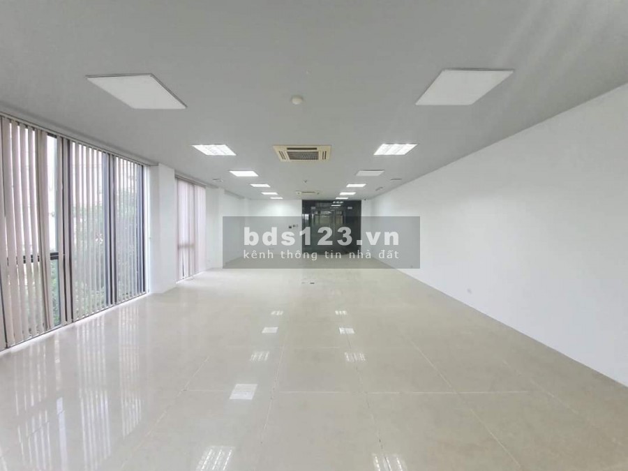 Cho thuê văn phòng tại Tòa nhà Biulding phố Hoàng Cầu, Đống Đa, HN. LH 0968530776