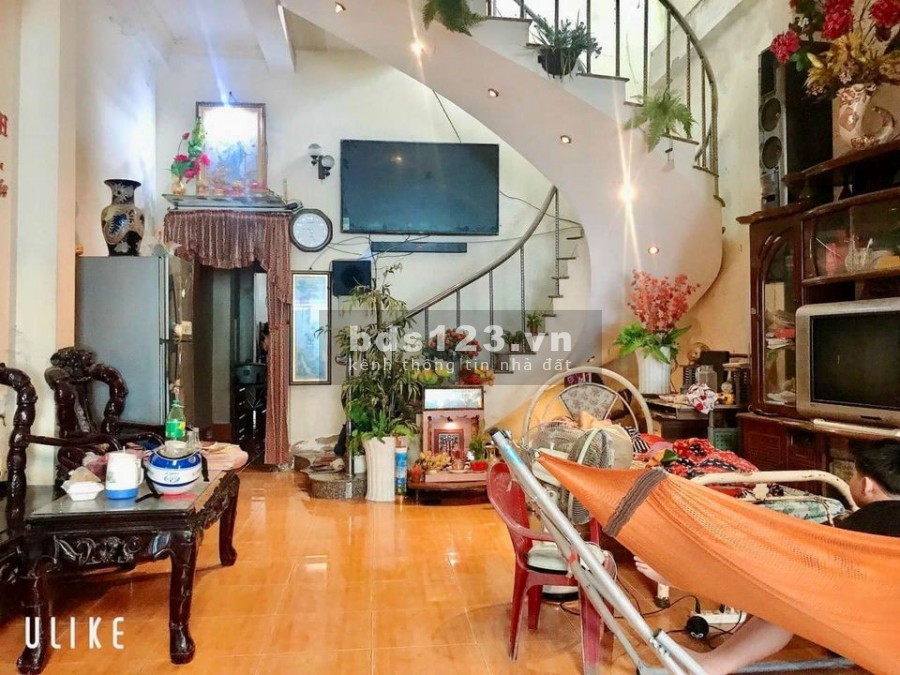 Bán nhà Quận 10 ô tô diện tích 104m2 dưới 100 triệu/m2 thu nhập khủng lh 0799149230