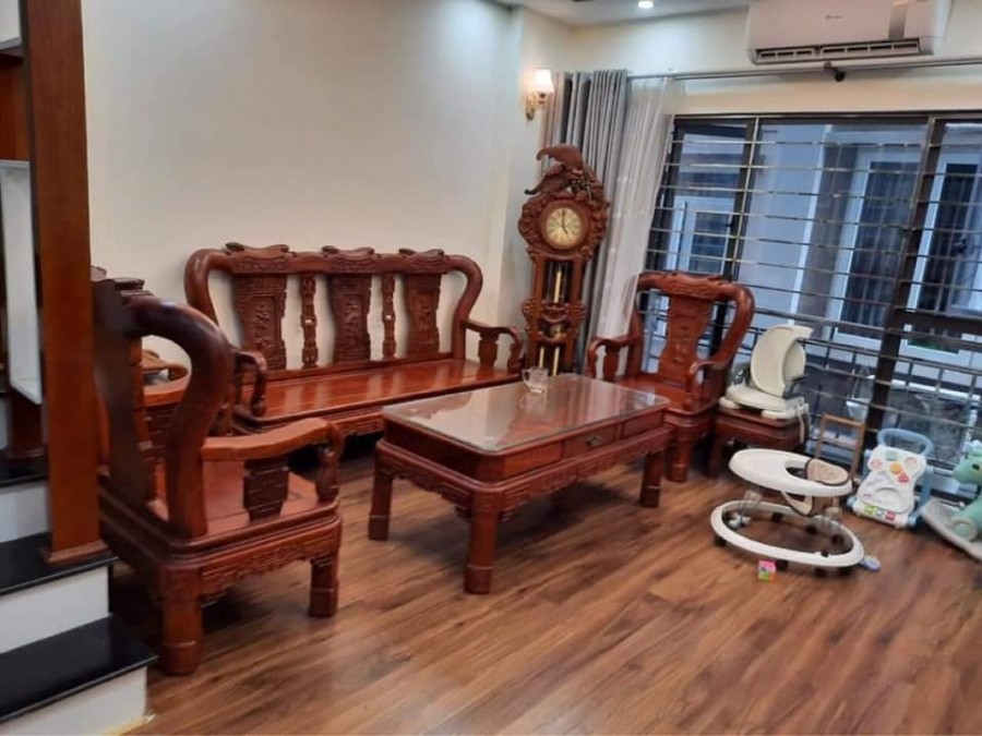 Bán nhà Nhân Hòa 3 bước ra chợ, nội thất miễn chê ngõ rộng thông thoáng cùng tầm tiền không có căn thứ 2