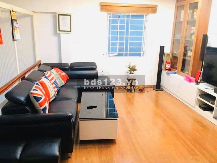 Bán nhà phố Khương Trung, Thanh Xuân diện tích 35m2 đúc kiên cố 2 tầng, giá 2.75 tỷ