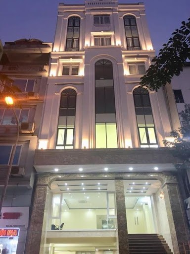 Cần bán nhà mặt Phố Láng Hạ 133m2x7 tầng, thang máy, MT 6m. Vị trí đắc địa Giá TL