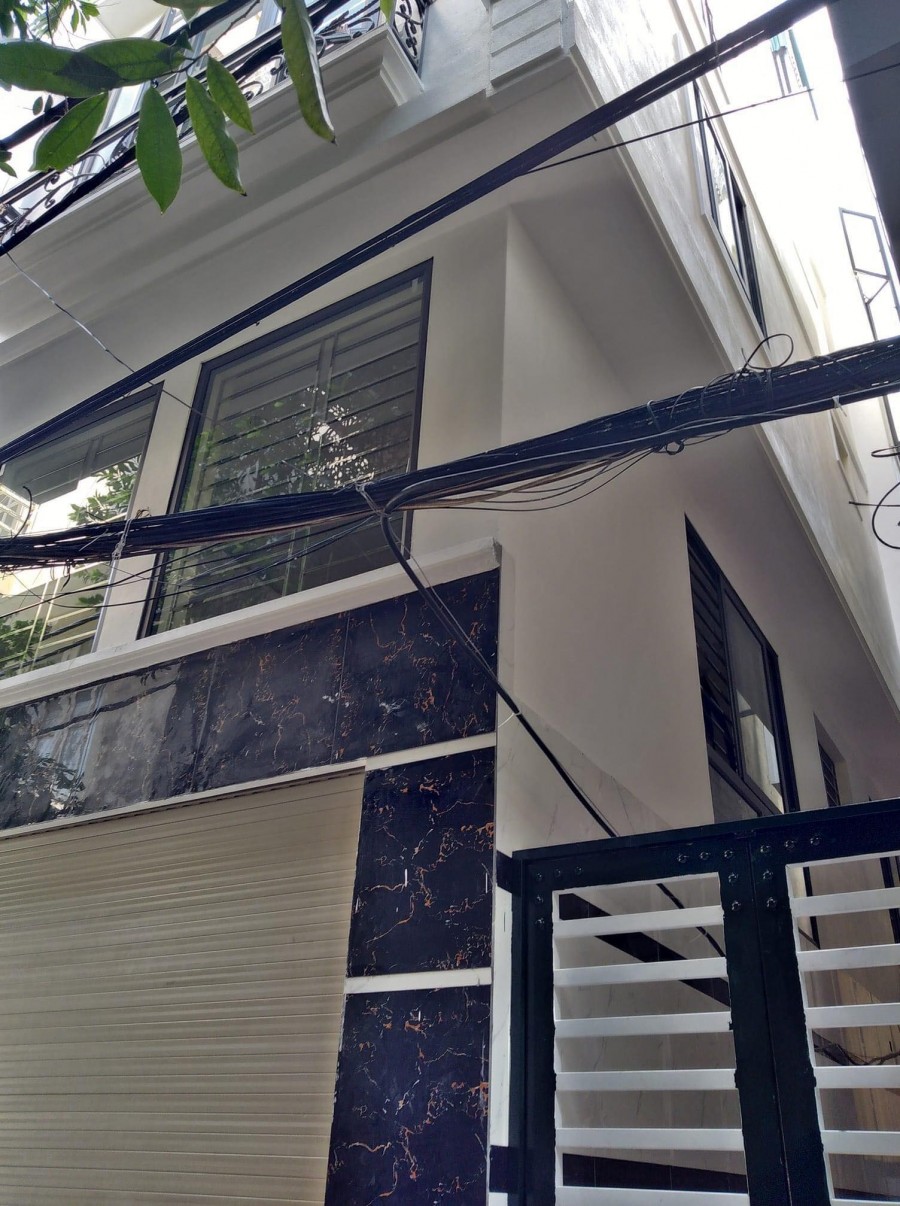 Bán Nhà Mới Thanh Xuân dtsd 38m2, giá 4.9 tỷ - mặt ngõ ôtô, kinh doanh, sổ chính chủ