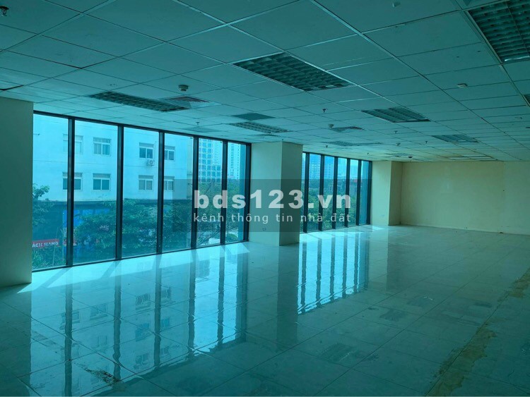 Sàn hot, vuông vắn, 2 mặt tiền 60m2 - 75m2 - 125m2 tại Dịch Vọng Hậu, 0974352961