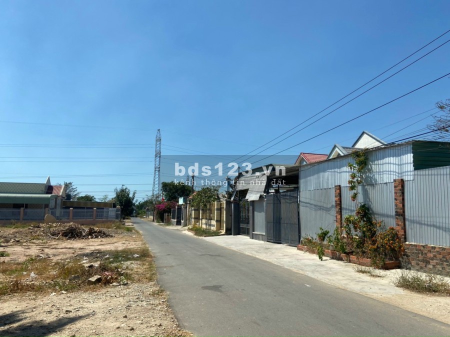 Ra hàng 20 lô đất nền phân lô cổng cụm công nghiệp Phú Mỹ thị Xã Phú Bà Rịa Vũng Tàu