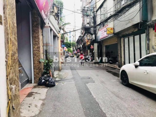 Bán nhà nguyên căn Cầu Diễn, diện tích khủng nhà dòng tiền cho thuê cực tốt, kinh doanh đỉnh