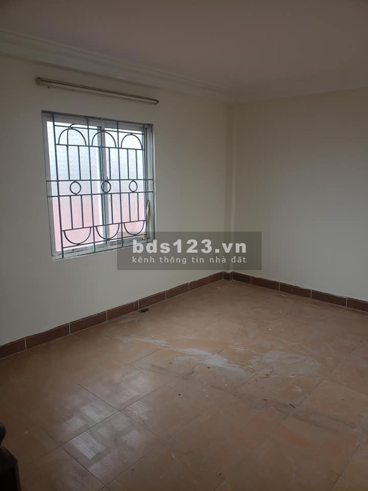 Bán nhà Vạn Phúc, Quận Hà Đông, lô góc 2 mặt thoáng, ô tô đỗ cửa, diện tích 34m2, giá bán 3.7 tỷ