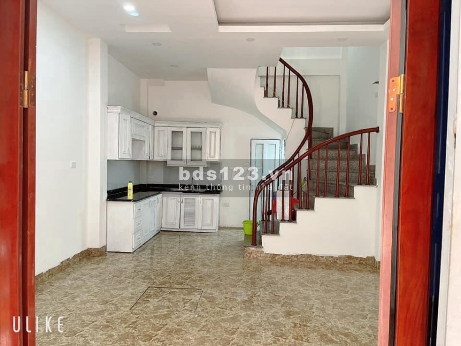 Hồ Tùng Mậu bán nhà nguyên căn diện tích 33m2, ngõ thoáng, gần ô ô, giá bán 4x tỷ