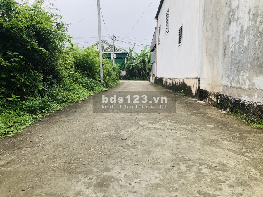 Diện tích 120m2 đất Nghi Kim sau Uỷ Ban giá chỉ 970 triệu, liên hệ 0943675856, vị trí đắc địa
