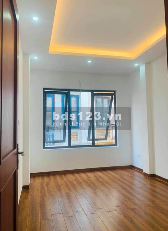 Bán nhà đường Triều Khúc Thanh Xuân, nhà đẹp, chỉ xách vali về ở, liên hệ 0368781929