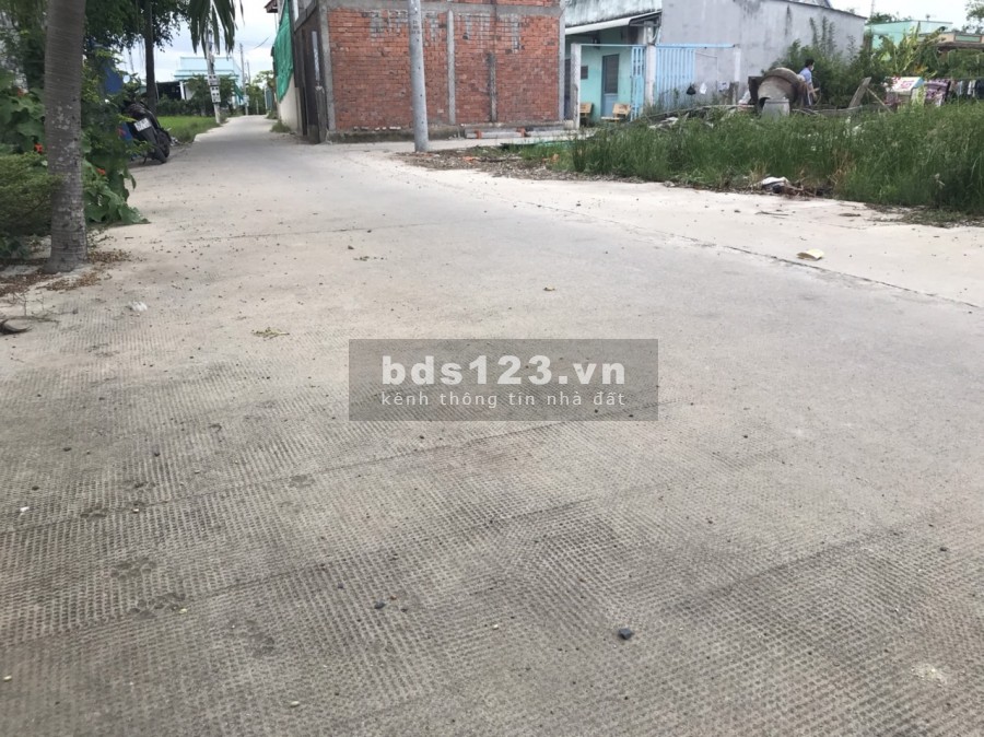 Bán gấp đất thổ cư Thị Trấn Cần Giuộc, diện tích sử dụng 170m2, giá chỉ 2.35 tỷ, sổ sẵn