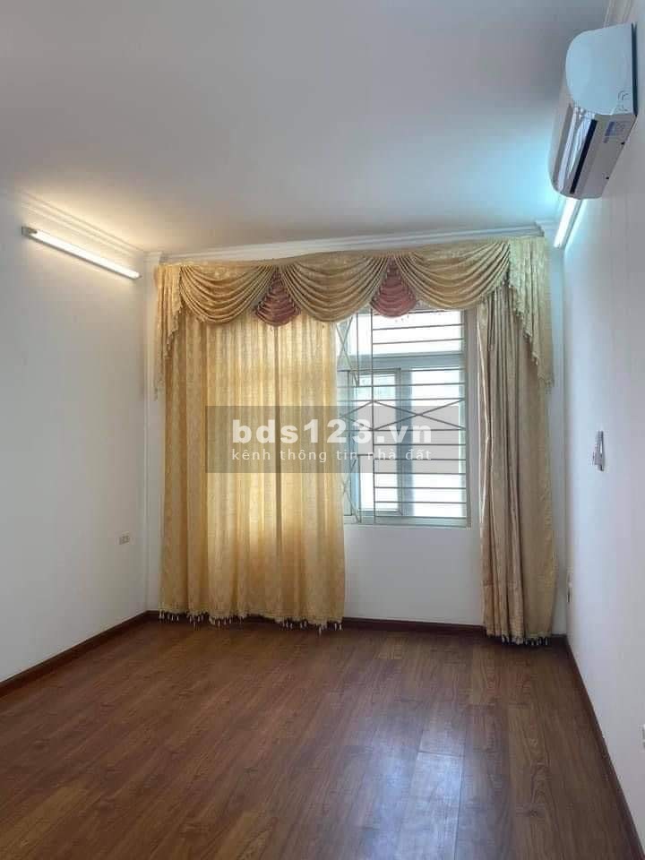 Bán Nhanh Nhà Khương Trung,Thanh Xuân Diện tích 33m2 Mặt tiền 3.5m,Giá 3.3Tỷ, Gần Ngã tư sở