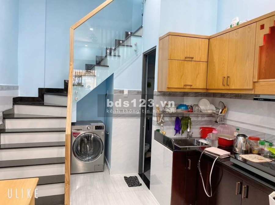 Bán nhà Mã Lò, Bình Tân, đúc kiên cố 2 lầu, giá bán 3.6 tỷ, sổ vuông vức, liên hệ 0328977044