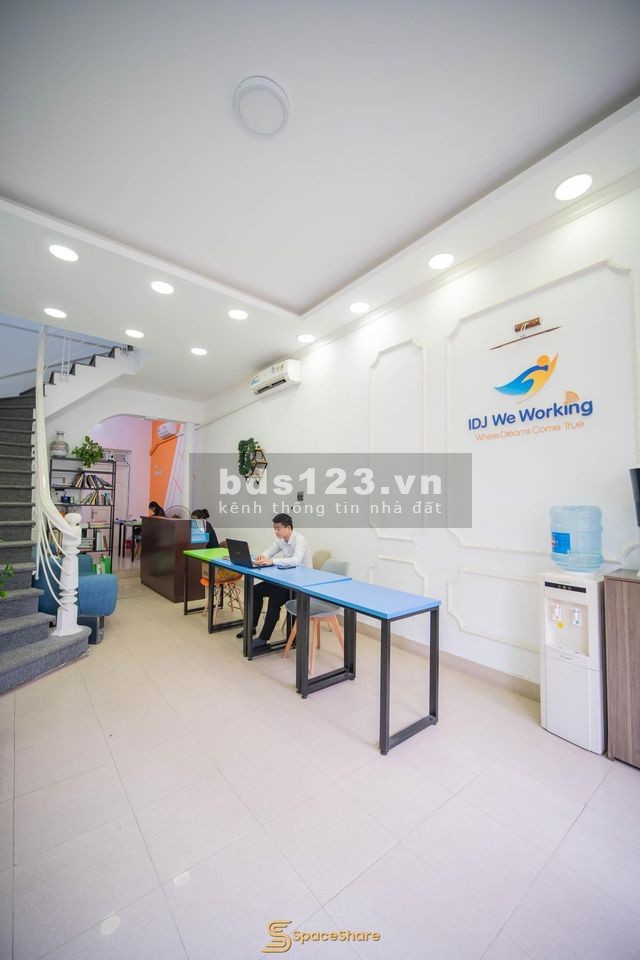 Cho thuê văn phòng nhỏ tại Hà Nội Đỗ Quang Trung Hoà có ban công lh 083.309.6989