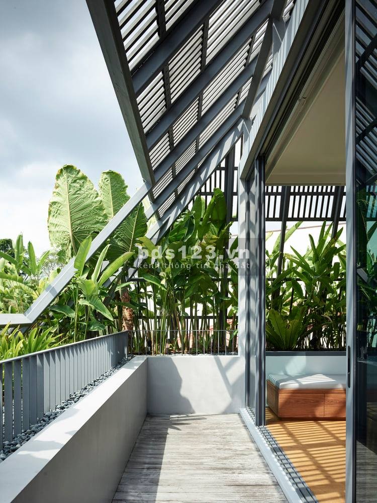 Bán nhà độc nhất Ngọc Thuỵ, dt 45m2, ô tô đỗ cửa nhà tuyệt đẹp đi bộ lên cầu Long Biên
