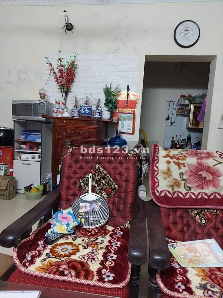 Bán nhà nguyên căn diện tích sử dụng 70m2, giá bán 3.95 tỷ,…