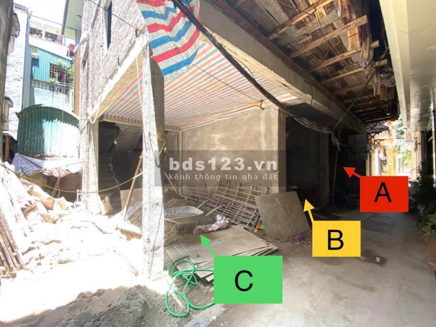 Bán nhà mới ô tô đỗ cửa Lạc Long Quân, gần đường Bưởi dt 34m2, 5 tầng, mt 3.7m, giá 4.7 tỷ