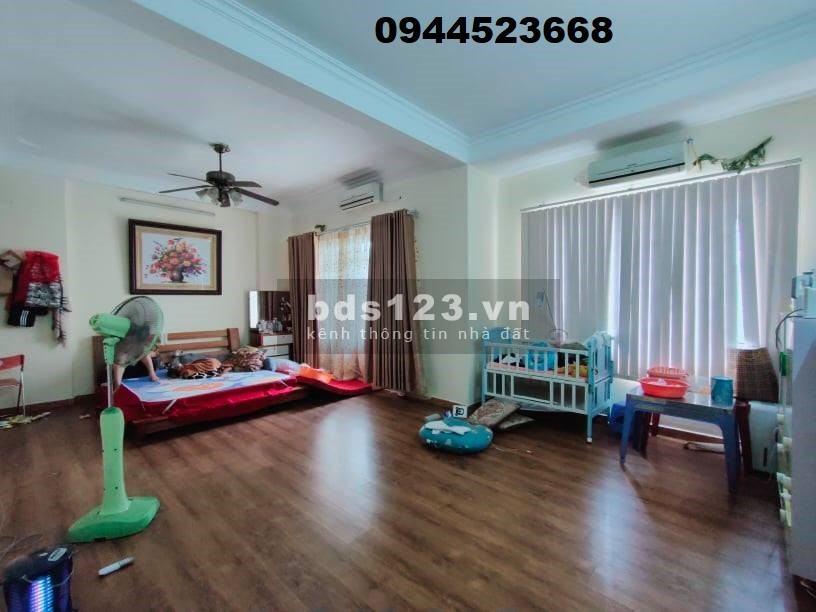 Bán nhà đẹp 75m2 mặt ngõ rộng ô tô tránh kinh doanh đỉnh phố Ngọc Lâm Long Biên