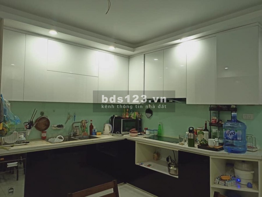 Bán gấp nhà diện tích 56m2 Lâm Hạ Long Biên, kinh doanh ô tô tránh, giá bán 6.95 tỷ