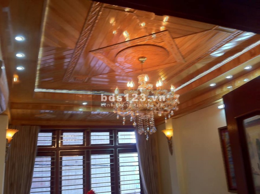 Bán nhà đẹp Đức Giang diện tích sử dụng 45m², nội thất xịn, ngõ ô tô tránh, gia thương lượng