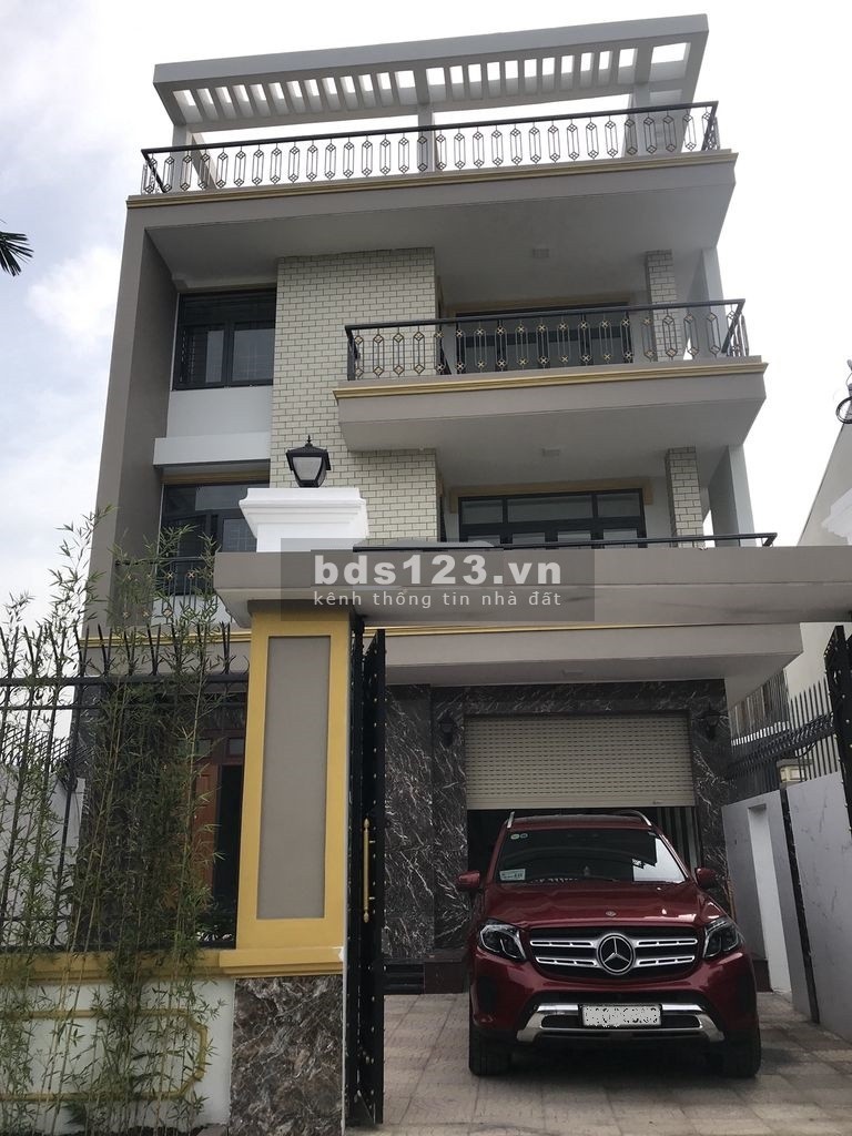 Bán biệt thự An Phú Đông, Quận 12 diện tích (12x56m) 690m2,…