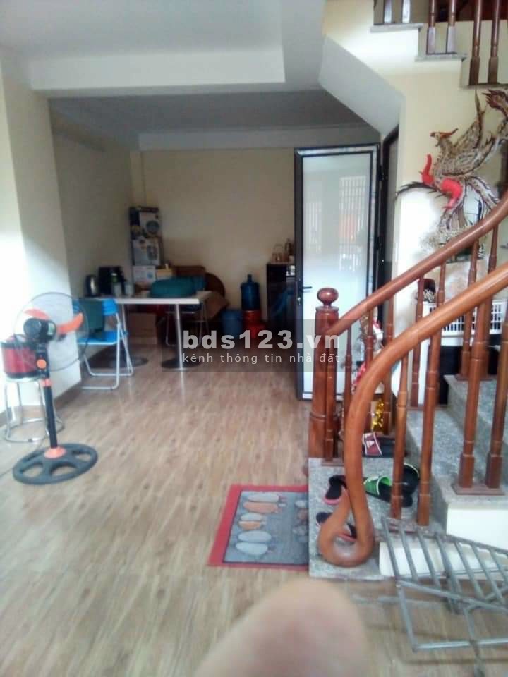 Chính chủ bán nhà Đồng Mai Hà Đông nhà đẹp ở luôn ô tô đỗ cửa, dt 35m2, 3 tầng, mt 4m giá 1.45 tỷ
