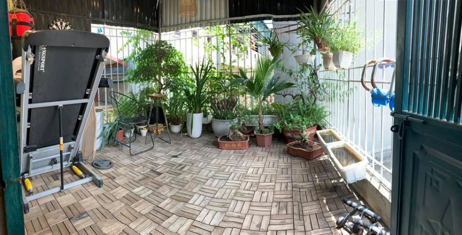 Bán nhà mặt ngõ Phạm Tuấn Tài Cầu Giấy ô tô kinh doanh 50m2, 3 tầng giá 5.6 tỷ , lh 0902224679