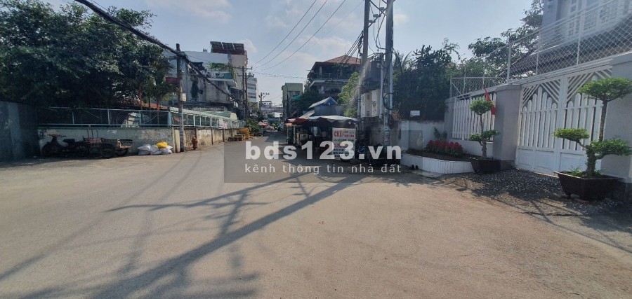 Gò Vấp-P12 Quang Trung dt 28m2 giá 2.95 tỷ, 2 tầng nhà mới sửa đẹp, hẻm xe hơi LH: 0969476617